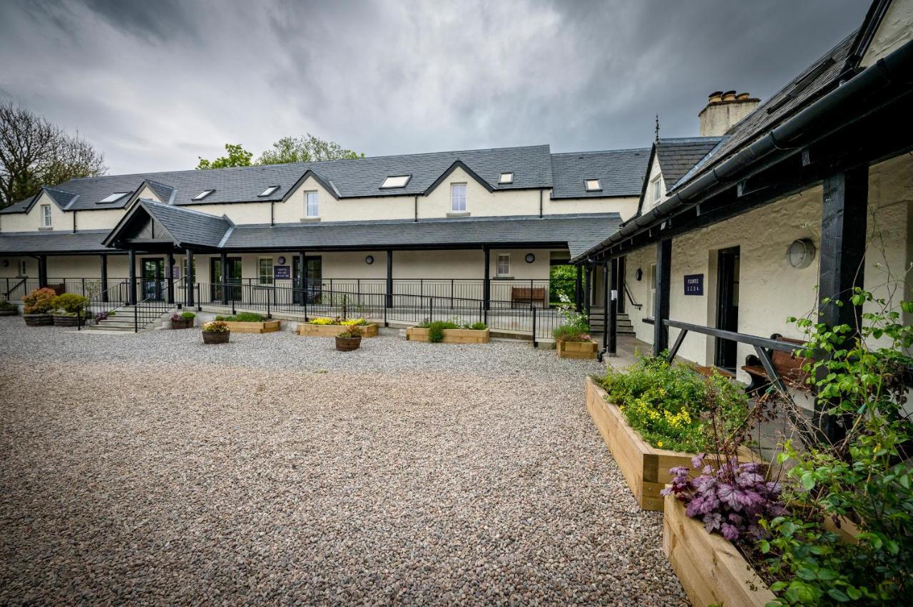 Loch Ness Bunk Inn Дръмнадрочит Екстериор снимка